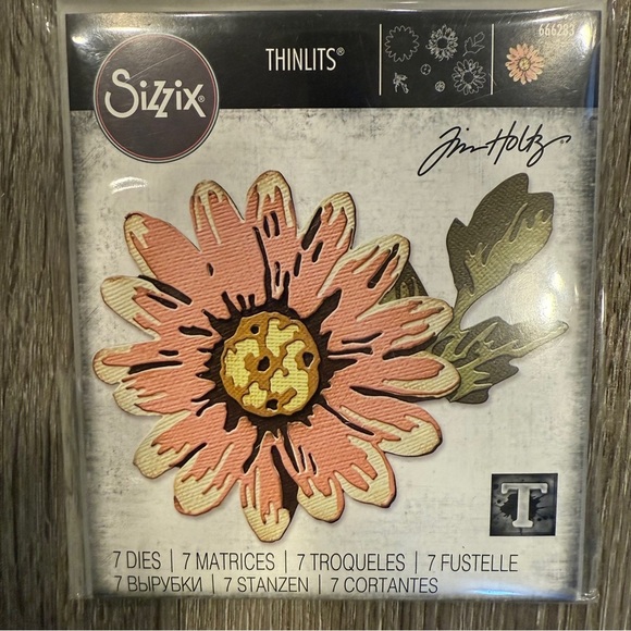 Sizzix Mixed Media Flower Die Set -Brand New - Picture 3 of 5